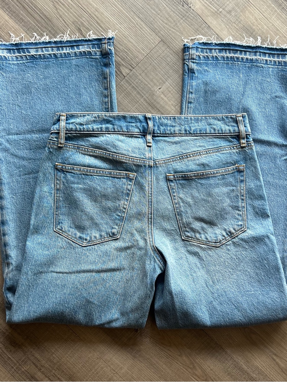 LOFT Rivete Let Down Hem Low Rise Wide Leg Jeans - Picture 7 of 7